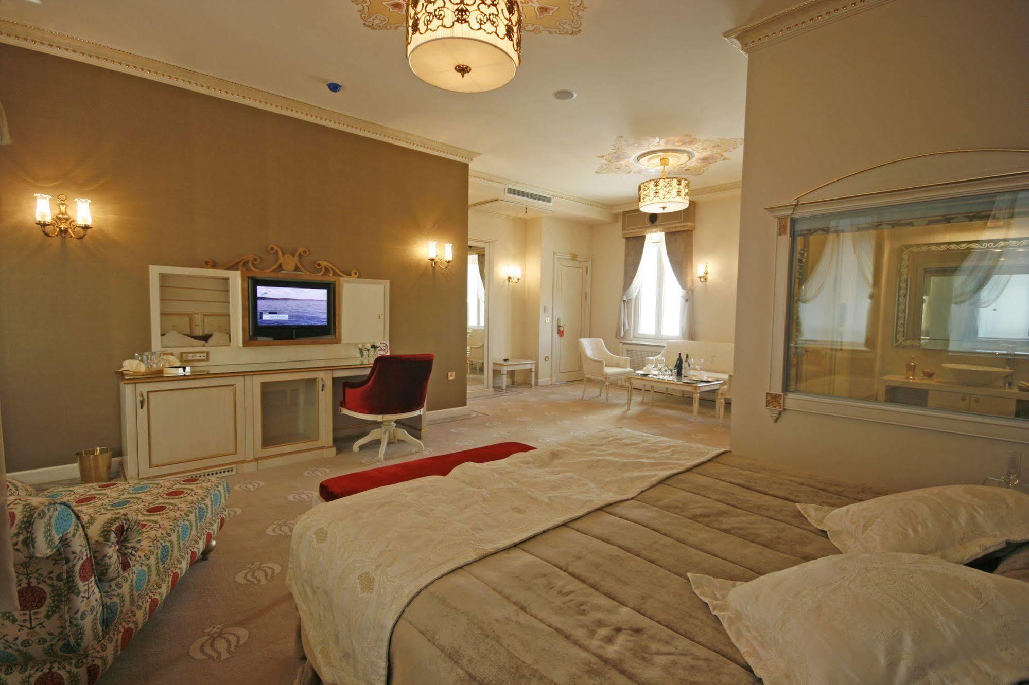 Fuat Pasa Oteli - Special Category Bosphorus Istanbul Exteriör bild